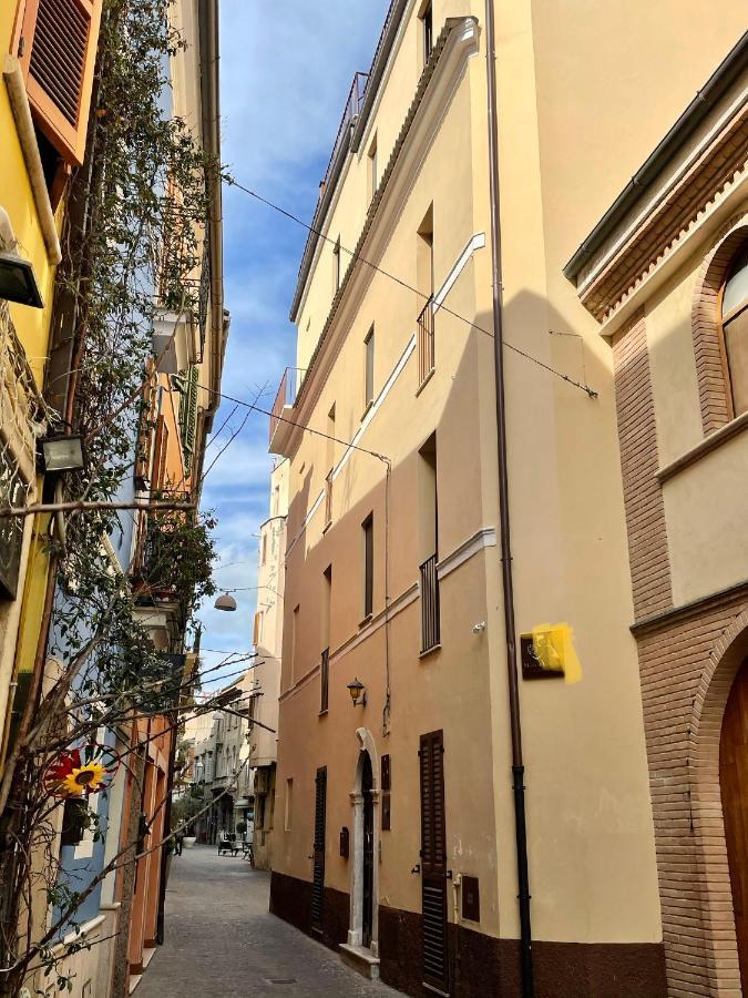 马里奥·阿尔博尔戈住宿加早餐旅馆 圣贝内代托-德尔特龙托 外观 照片